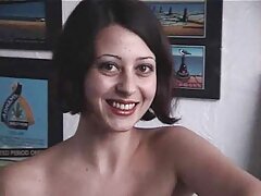 Milf scopa con il bella Lucy Angelo da video porno italiane casalinghe Smut Puppet