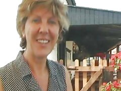 Sesso alla pecorina con la appassionata Carmen video amatoriali casalinghi italiani di Bang!